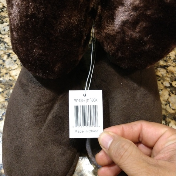 Fur Boots - Picture 4 of 6